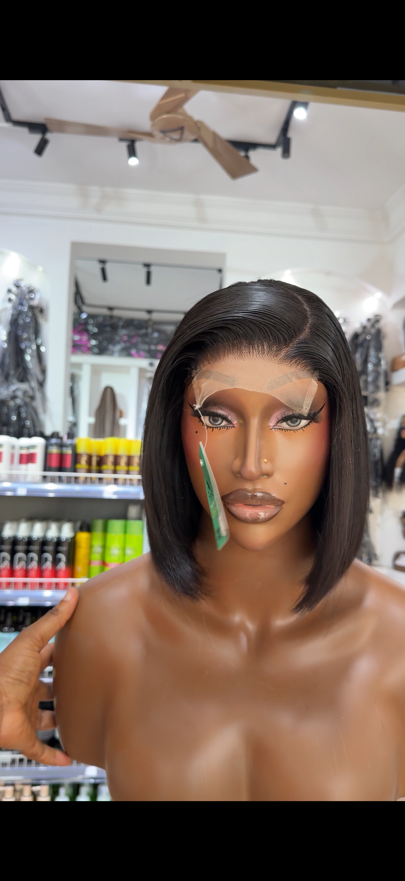 Venus 5x5 Bob Wig 10” code :AVN