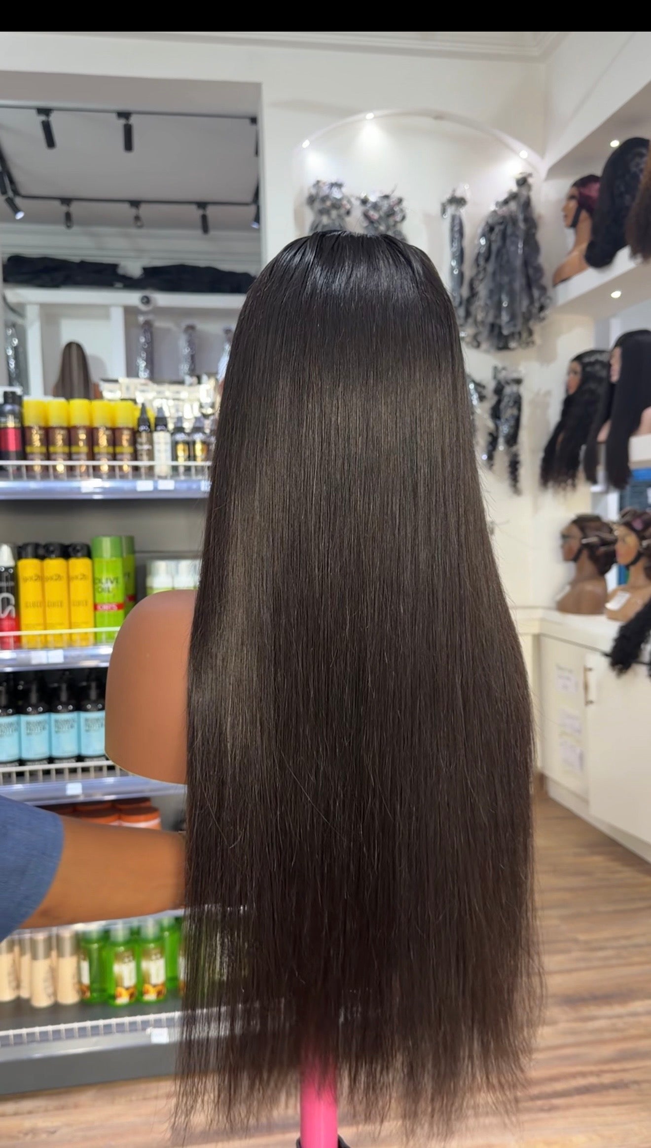 Elumia 5x5 Silky Straight Wig Unit