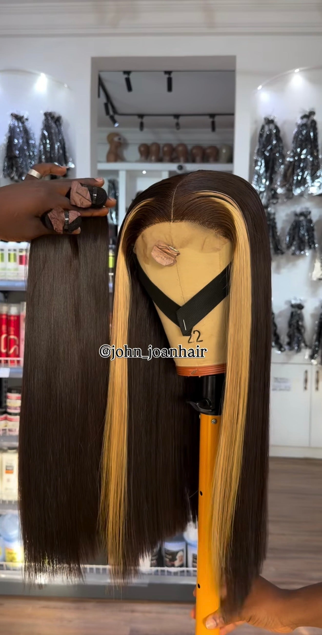 Vietnamese Bone Straight chocolate brown with highlight closure