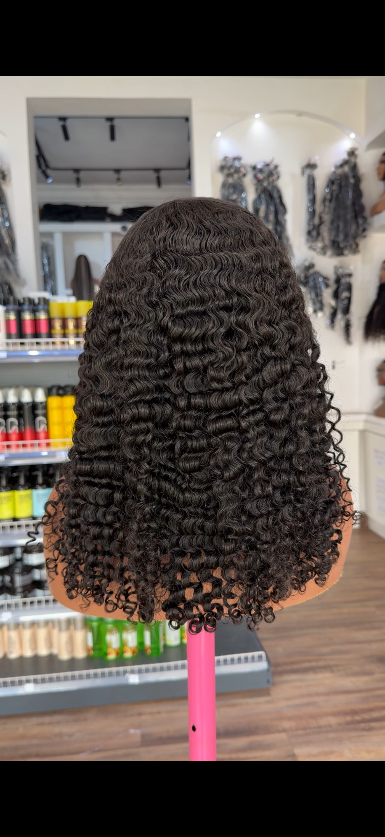 Elumia 5x5 Pixie Curls Wig