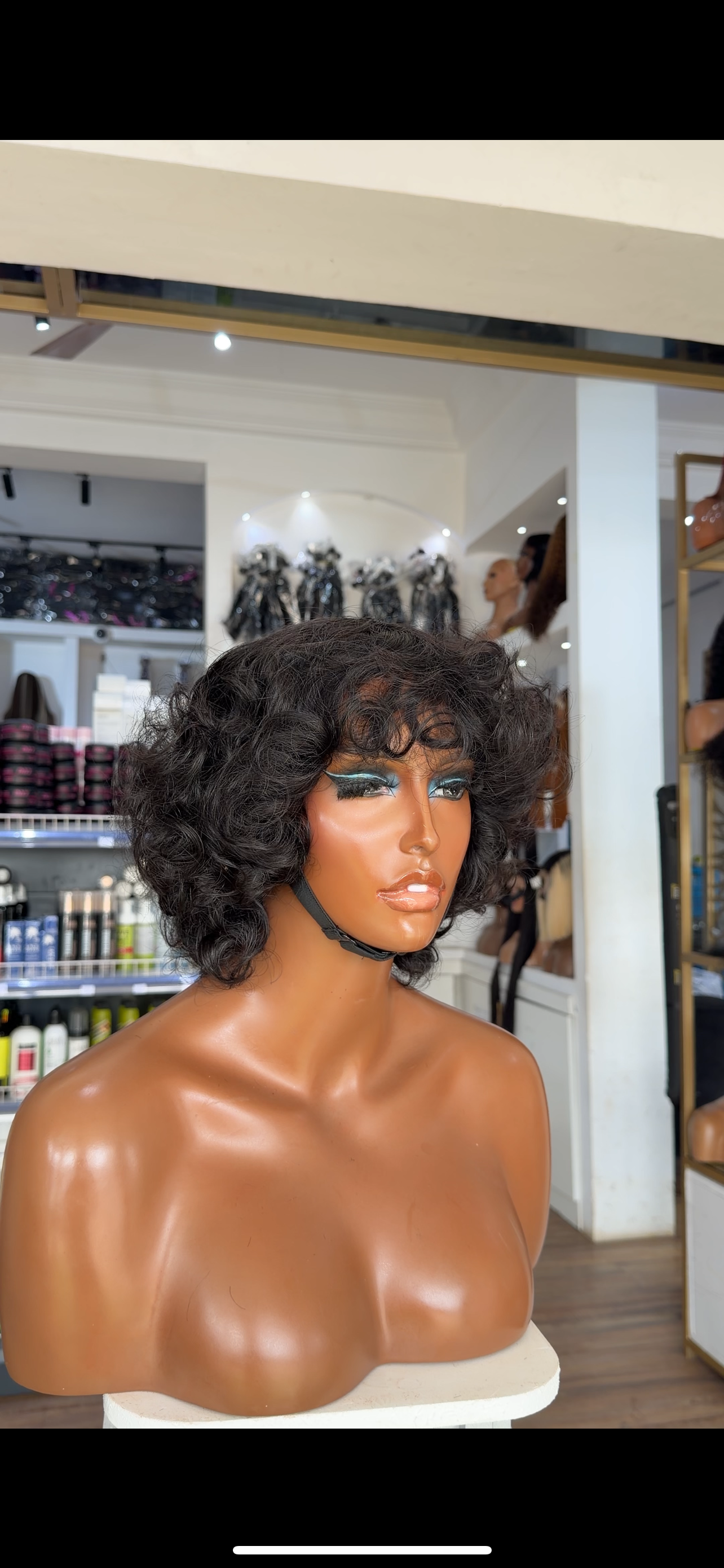 Fringe bounce bob wig