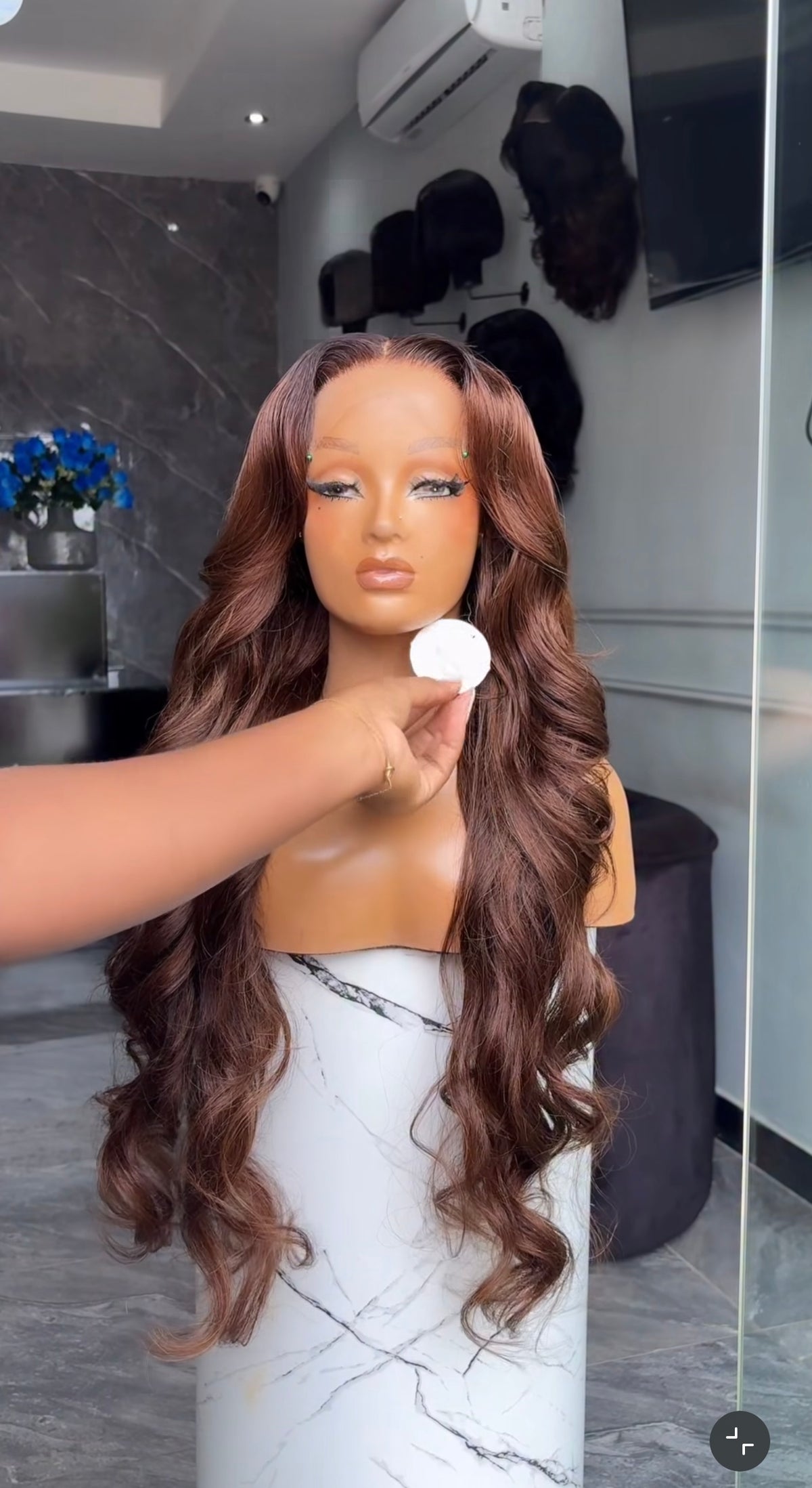 Sade 5x5 BodyWave Wig color 1b/4