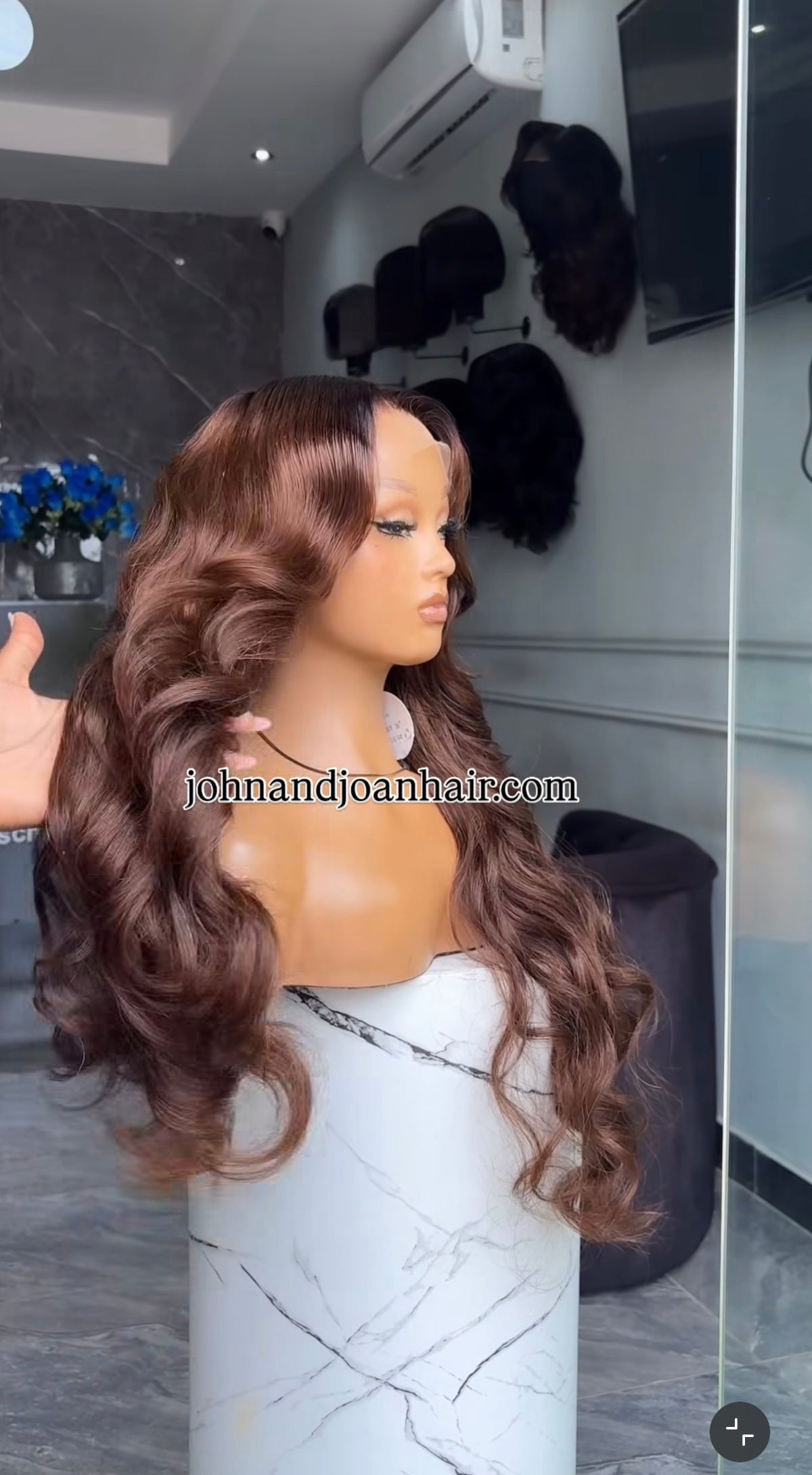 Sade 5x5 BodyWave Wig color 1b/4